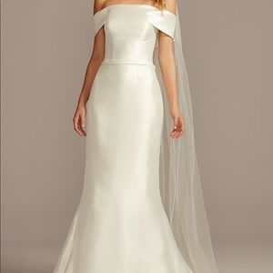 Off-the-Shoulder Mikado Trumpet Wedding Dress